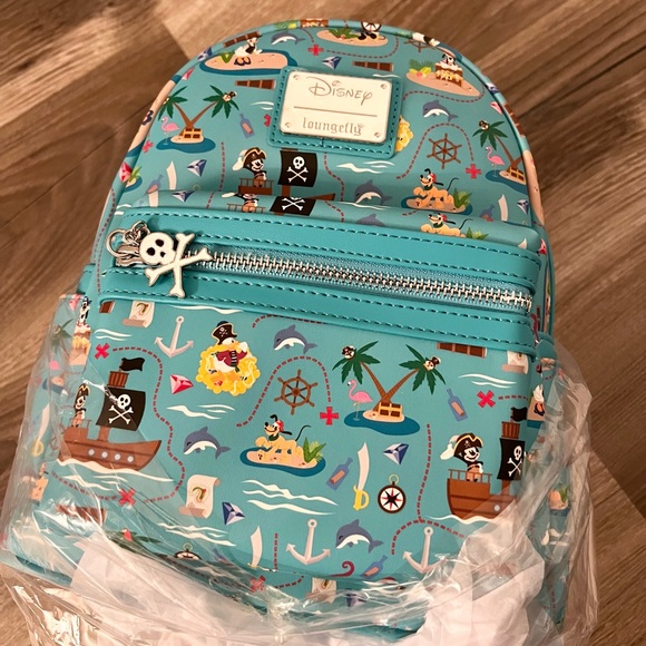 Loungefly Disney Mickey & Friends Pirate Mini Backpack Characters Pirates Bag - Picture 5 of 8